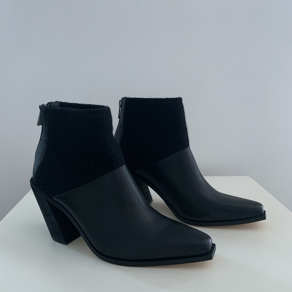 Charles David. Leather heeled boots, size 8